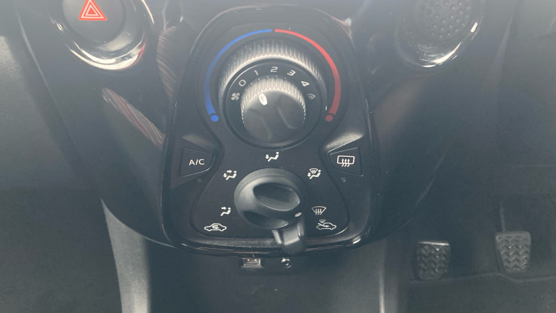 Citroen C1 1.0 VTi 72 Flair 5dr Petrol Hatchback